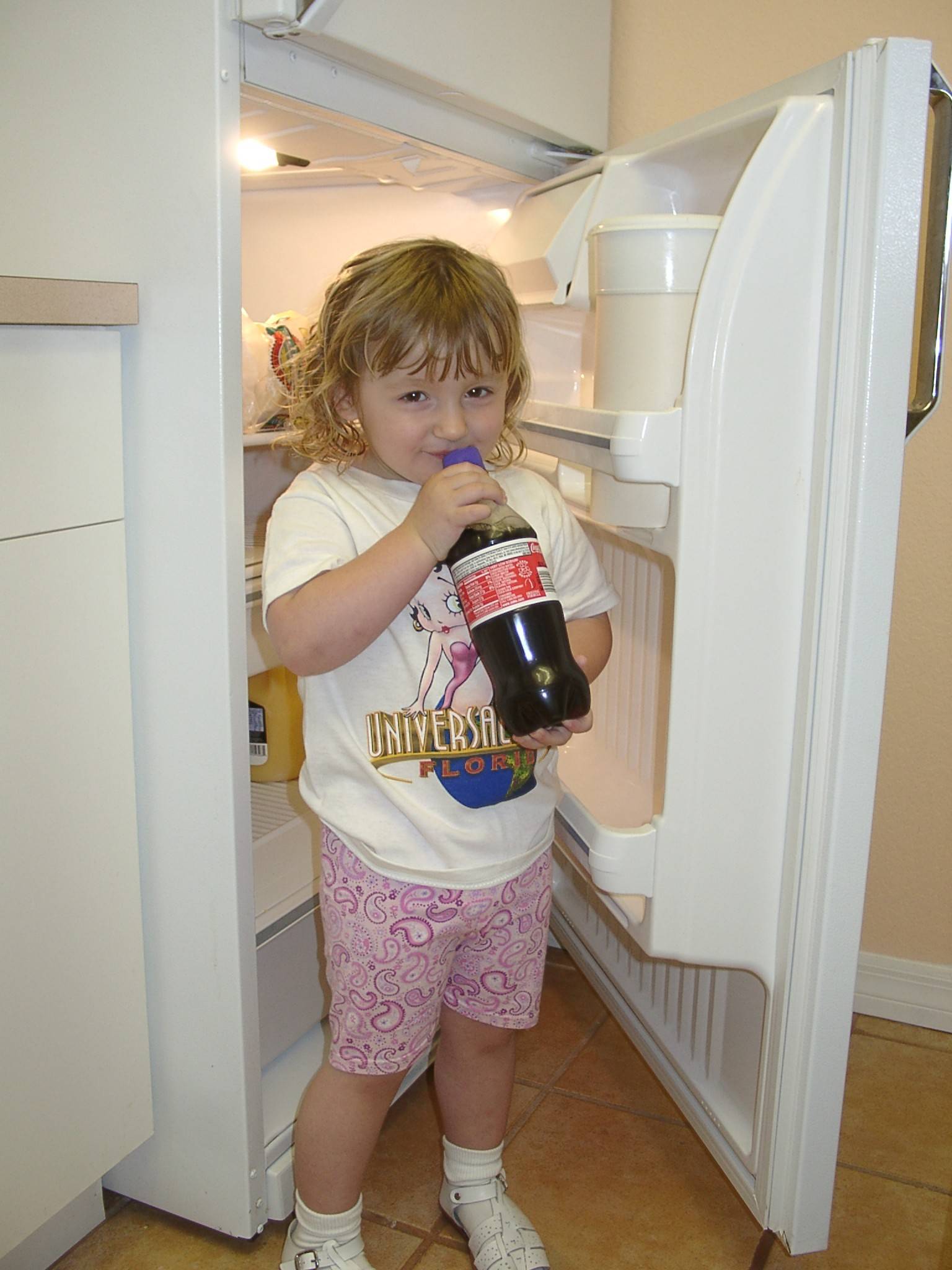 Chloe near fridge